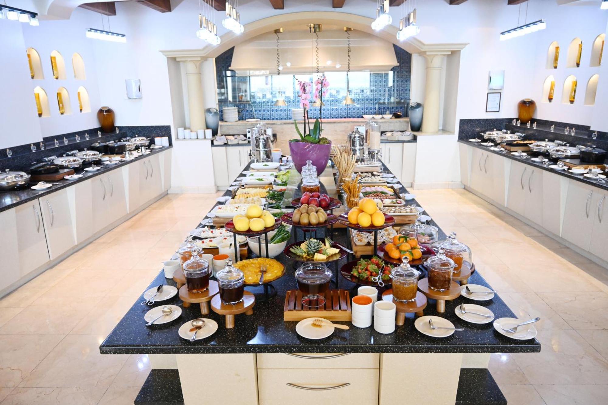 Resort Le Royal - 5*