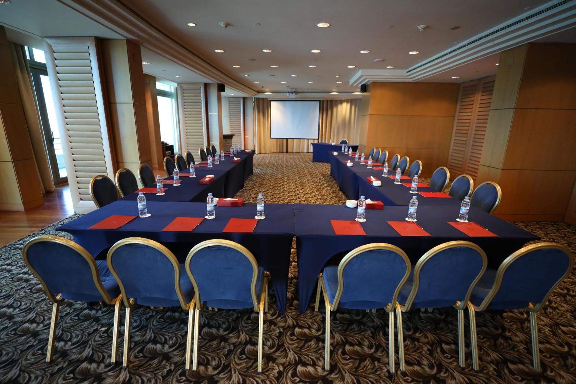 Resort Le Royal - Beirut