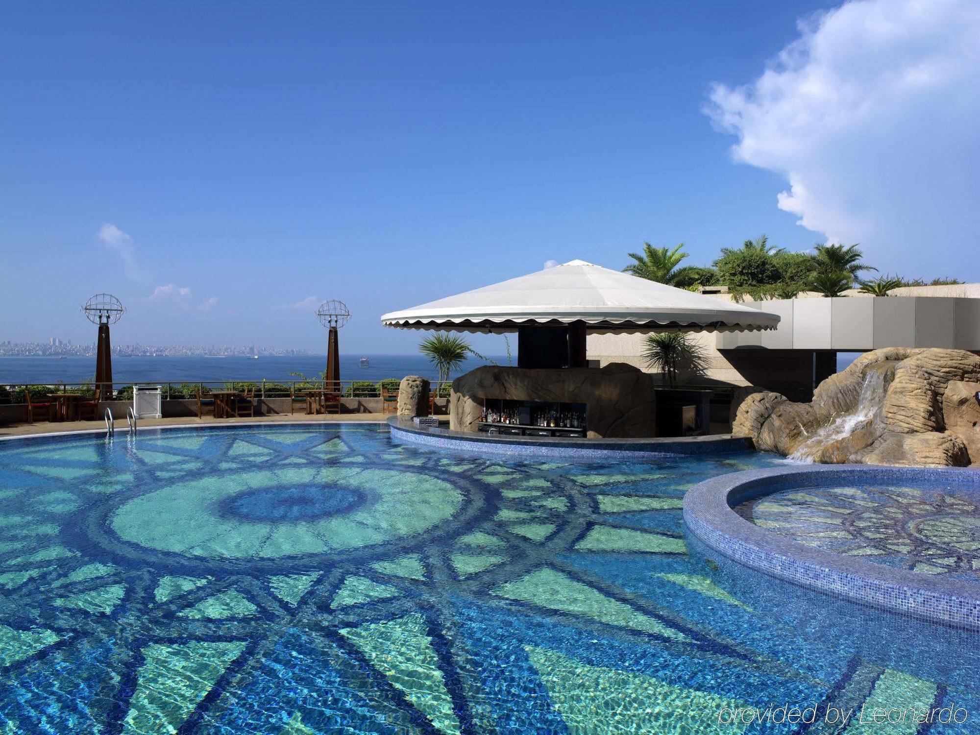 Le Royal -
